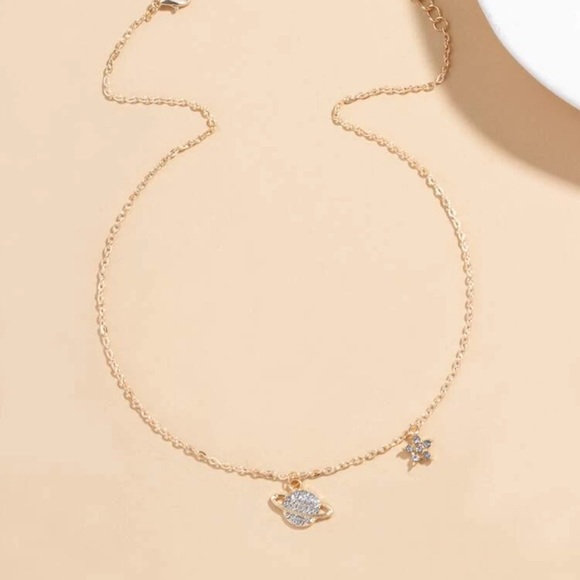 🪐Gold or Silver Planet Charm Necklace🪐 - Picture 5 of 10